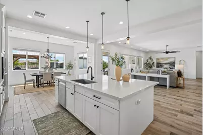 1647 E Lobo Street, San Tan Valley, AZ 85140 - Photo 14