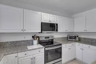 38 N Marble St, Gilbert, AZ 85234 - Photo 10