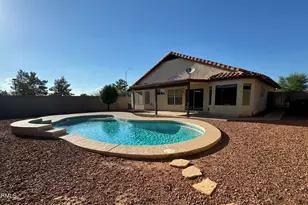 663 W Nopal Ave, Mesa, AZ 85210 - Photo 2