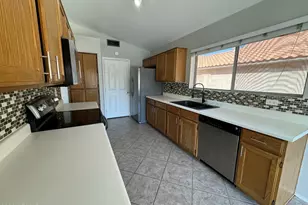 663 W Nopal Ave, Mesa, AZ 85210 - Photo 6