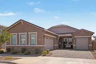 21845 E Bonanza Ct, Queen Creek, AZ 85142 - Photo 4