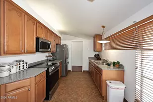 6151 N 9th Ave, Phoenix, AZ 85013 - Photo 10