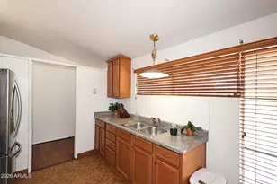 6151 N 9th Ave, Phoenix, AZ 85013 - Photo 12