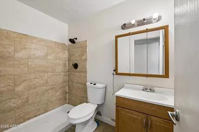 3408 W Laurel Lane, Phoenix, AZ 85029 - Photo 10
