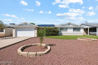 3408 W Laurel Lane, Phoenix, AZ 85029 - Photo 1