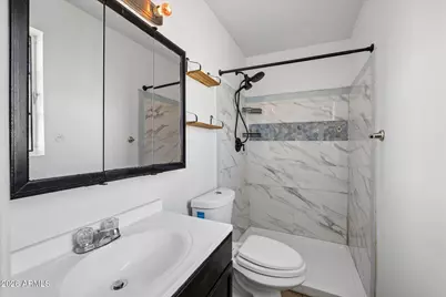 3408 W Laurel Lane, Phoenix, AZ 85029 - Photo 8