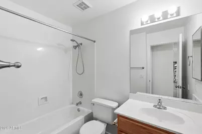 19220 N 39th Place, Phoenix, AZ 85050 - Photo 30