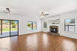19220 N 39th Pl, Phoenix, AZ 85050 - Photo 28