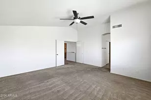 19220 N 39th Pl, Phoenix, AZ 85050 - Photo 40