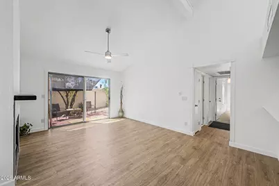 1111 W Summit Place #32, Chandler, AZ 85224 - Photo 4