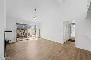 1111 W Summit Pl, Chandler, AZ 85224 - Photo 4