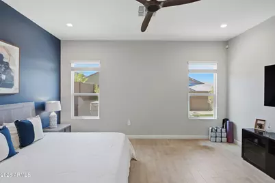 6035 E Quail Avenue, Phoenix, AZ 85054 - Photo 14