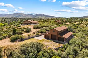 18700 S Aggie Hodge Rd, Peeples Valley, AZ 86332 - Photo 1