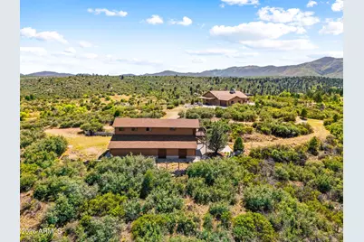 18700 S Aggie Hodge Road, Peeples Valley, AZ 86332 - Photo 50