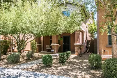 4374 E Sack Drive, Phoenix, AZ 85050 - Photo 2