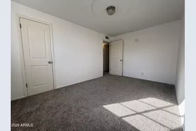 123 E Apache Street, Huachuca City, AZ 85616 - Photo 12