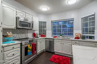 1832 E Windmere Dr, Phoenix, AZ 85048 - Photo 2
