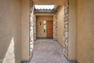3651 S Adobe Dr, Chandler, AZ 85286 - Photo 2