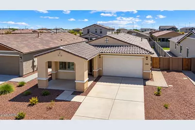 17283 W Valentine Street, Surprise, AZ 85388 - Photo 2