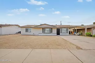 3647 W Rose Ln, Phoenix, AZ 85019 - Photo 2