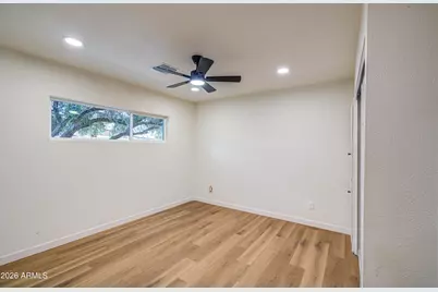 7626 W Sheila Lane, Phoenix, AZ 85033 - Photo 30