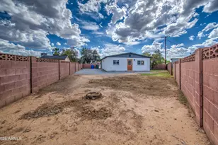 7626 W Sheila Ln, Phoenix, AZ 85033 - Photo 42