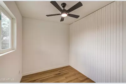 7626 W Sheila Lane, Phoenix, AZ 85033 - Photo 26