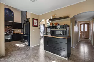 1717 E Watercress Ln, Gilbert, AZ 85234 - Photo 8