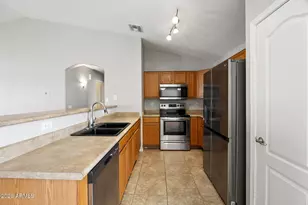 5288 S 240th Dr, Buckeye, AZ 85326 - Photo 12