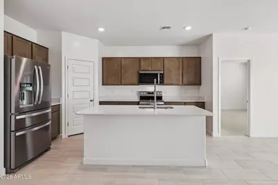 23964 W Yavapai Street, Buckeye, AZ 85326 - Photo 8