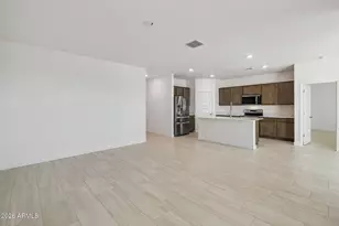 23964 W Yavapai St, Buckeye, AZ 85326 - Photo 4