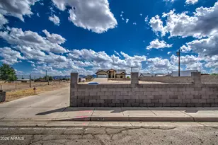 213 E Elm Ln, Avondale, AZ 85323 - Photo 20