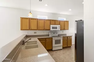 19951 N Cresent Wy, Surprise, AZ 85374 - Photo 10