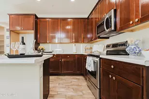 10810 N 114th Dr, Youngtown, AZ 85363 - Photo 12