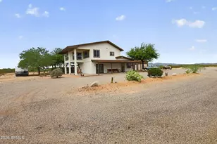 48236 N 519th Ave, Aguila, AZ 85320 - Photo 56