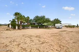 48236 N 519th Ave, Aguila, AZ 85320 - Photo 60