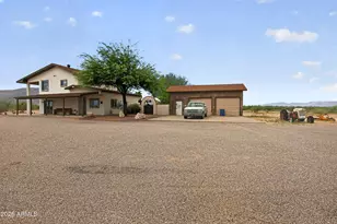 48236 N 519th Ave, Aguila, AZ 85320 - Photo 52