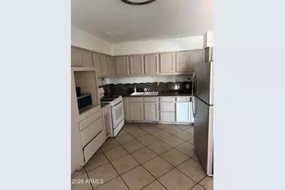 6952 W Wolf Street, Phoenix, AZ 85033 - Photo 1