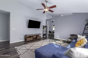 4112 E Tanglewood Dr, Phoenix, AZ 85048 - Photo 4