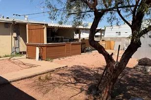 7011 W Wolf St, Phoenix, AZ 85033 - Photo 2
