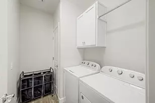 3935 E Rough Rider Rd, Phoenix, AZ 85050 - Photo 26