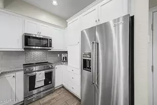 3935 E Rough Rider Rd, Phoenix, AZ 85050 - Photo 10