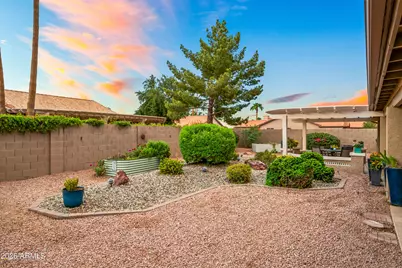 15410 W Earll Court, Goodyear, AZ 85395 - Photo 10