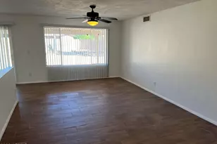 12605 N 42nd Ave, Phoenix, AZ 85029 - Photo 2