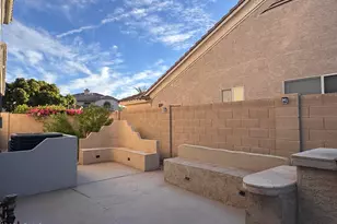 320 W Leah Ave, Gilbert, AZ 85233 - Photo 12