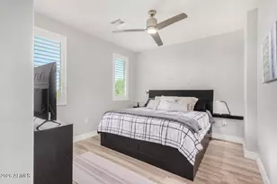 2821 S Skyline Dr, Mesa, AZ 85212 - Photo 16