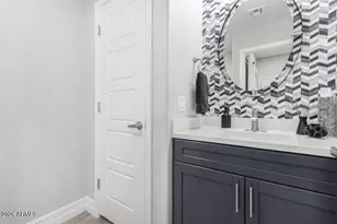 2821 S Skyline Dr, Mesa, AZ 85212 - Photo 10