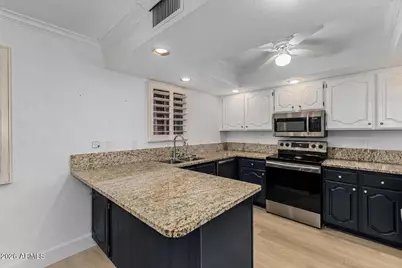 4303 E Cactus Road #126, Phoenix, AZ 85032 - Photo 14