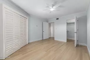 4303 E Cactus Rd, Phoenix, AZ 85032 - Photo 18