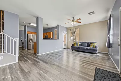 5318 W Albeniz Place, Phoenix, AZ 85043 - Photo 4